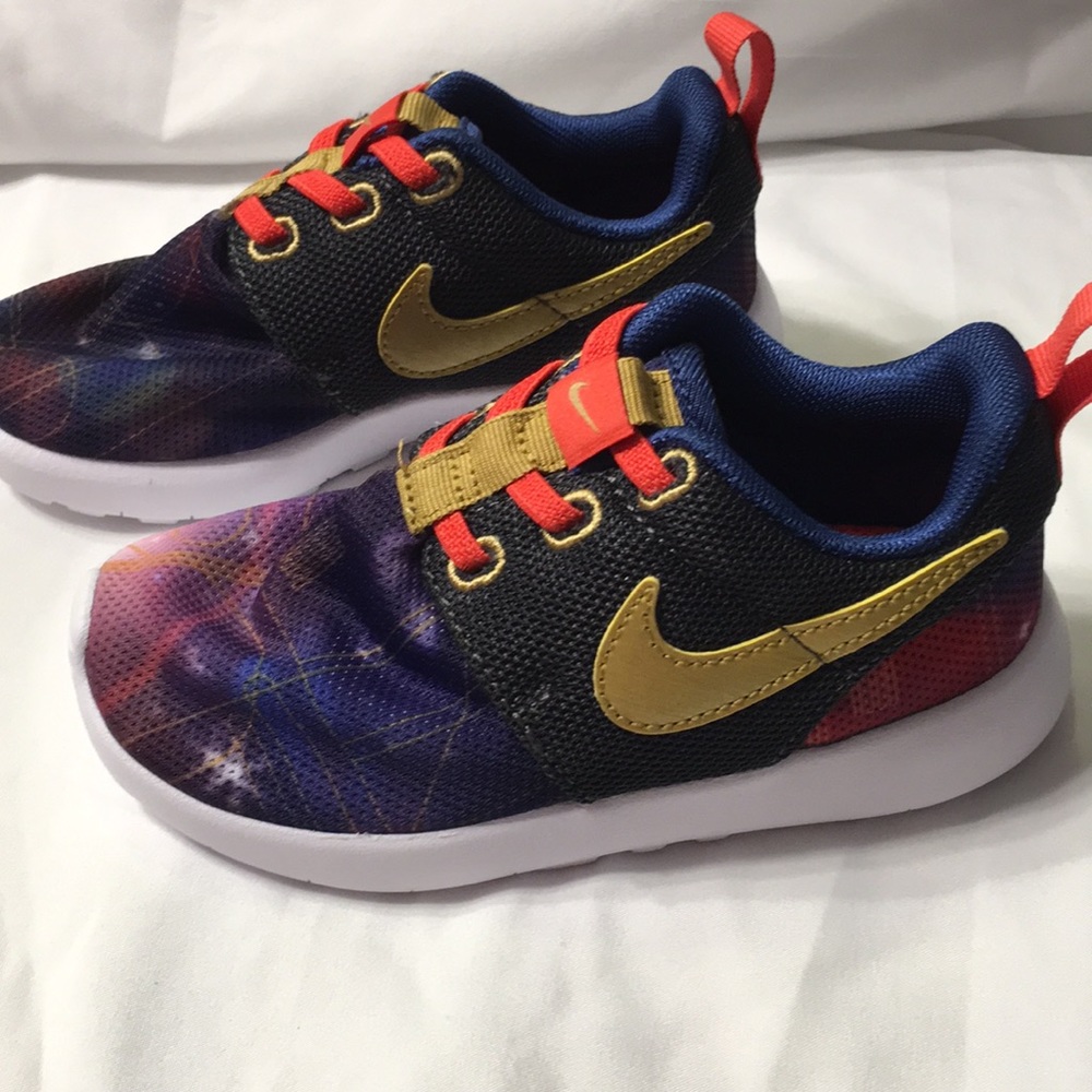 Toddler girls galaxy Nikes
